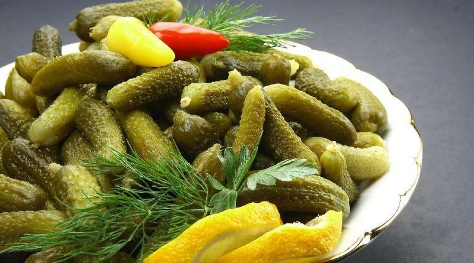 Nəyə görə insan şoraba və duzlu yemək istəyir?  