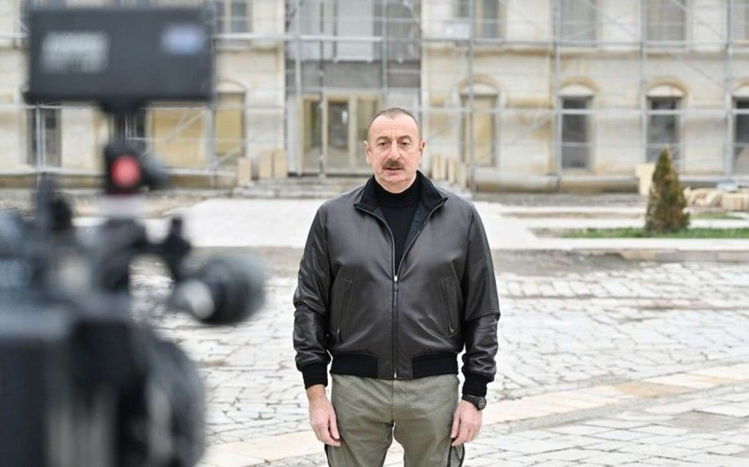 "Əfsuslar olsun ki, atam bu günü görə bilmədi" -  Prezident