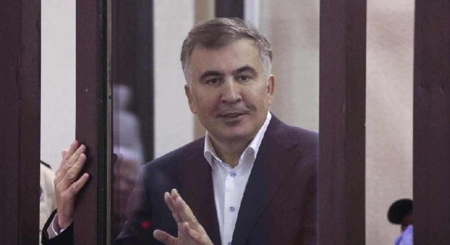 Saakaşvili bu gecə xəstəxanaya köçürüldü - VİDEO 