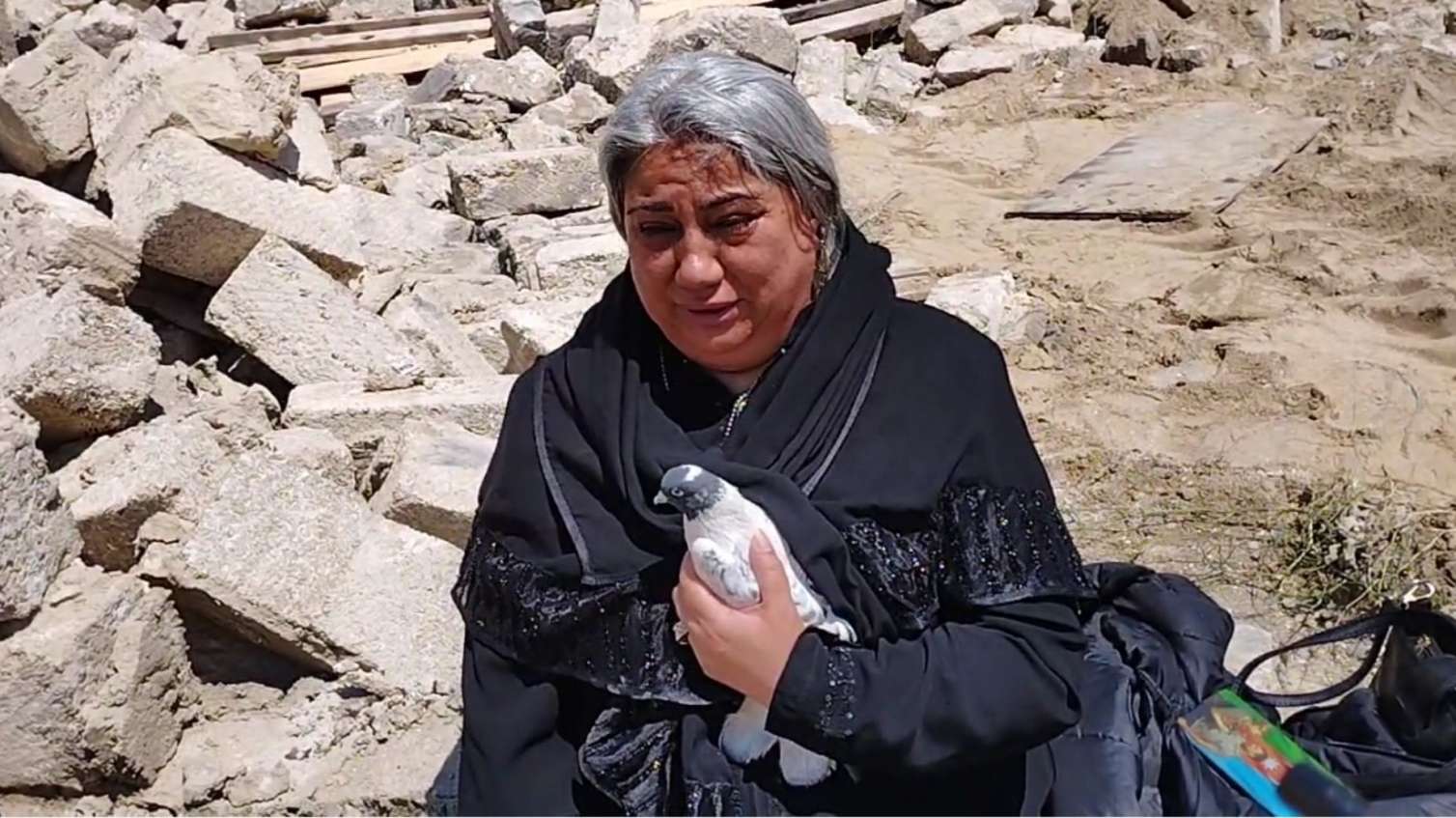 Evinin uçurulduğunu iddia edən şəhid anasına 3 otaqlı mənzil verilibmiş - RƏSMİ -  FOTO