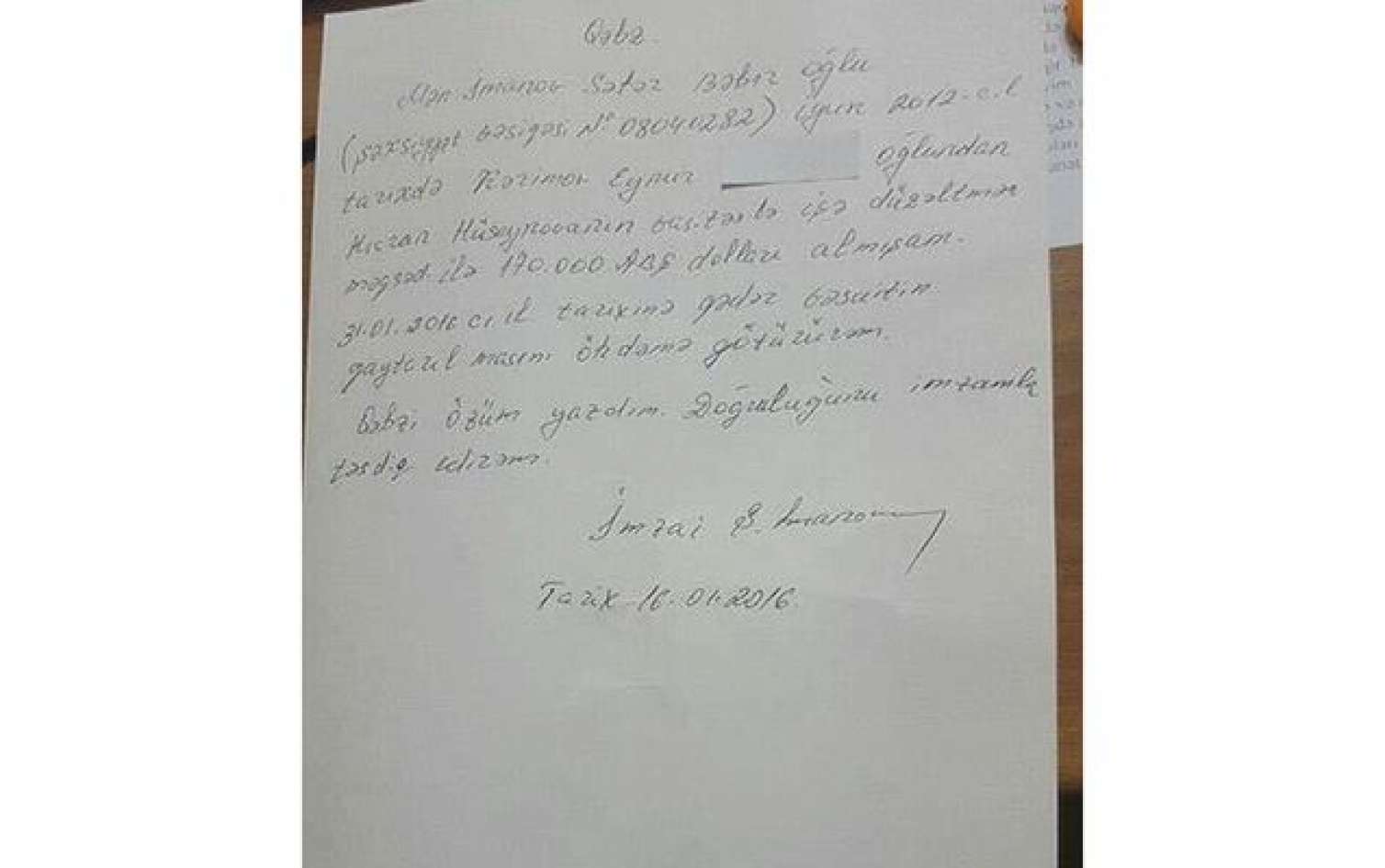 Ölkədən qaçan sabiq aparat rəhbəri axtarışa verildi -  FOTO