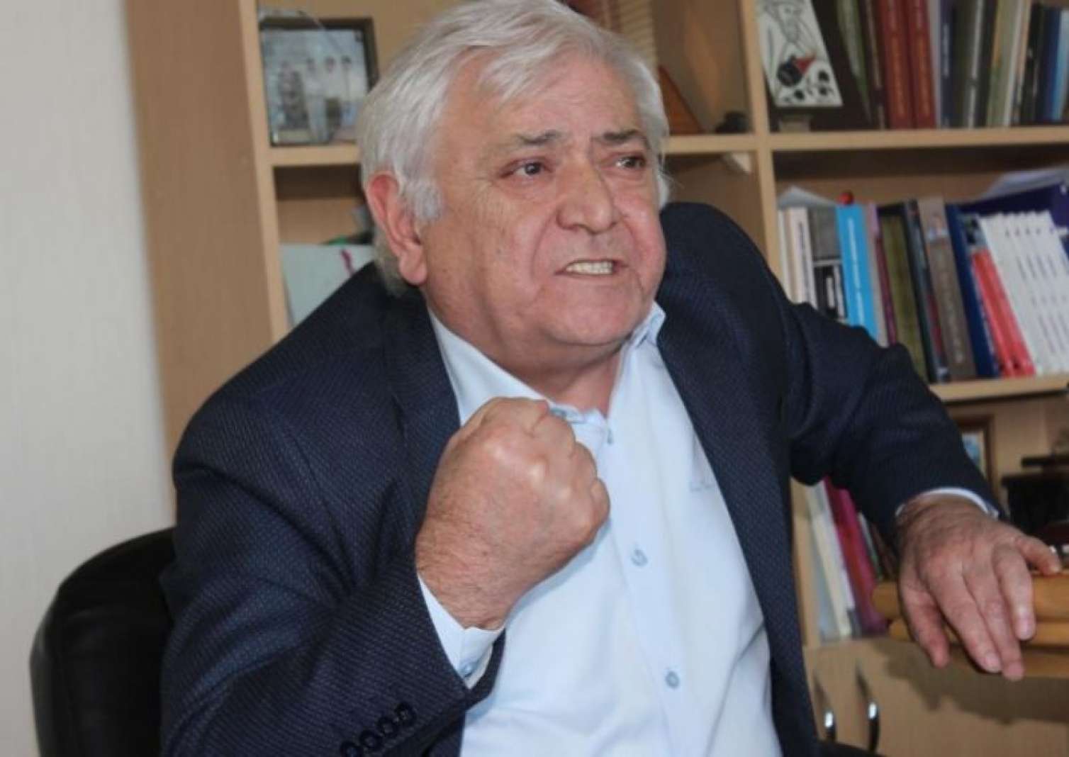  Tutalım, mən alıb yedim, bəs xalq, bacım-qardaşım? - Millət vəkilindən etiraz 