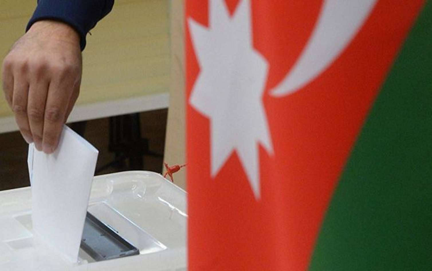 Azərbaycanda ən yaşlı qadın və kişi seçicilərin kimliyi məlum oldu 