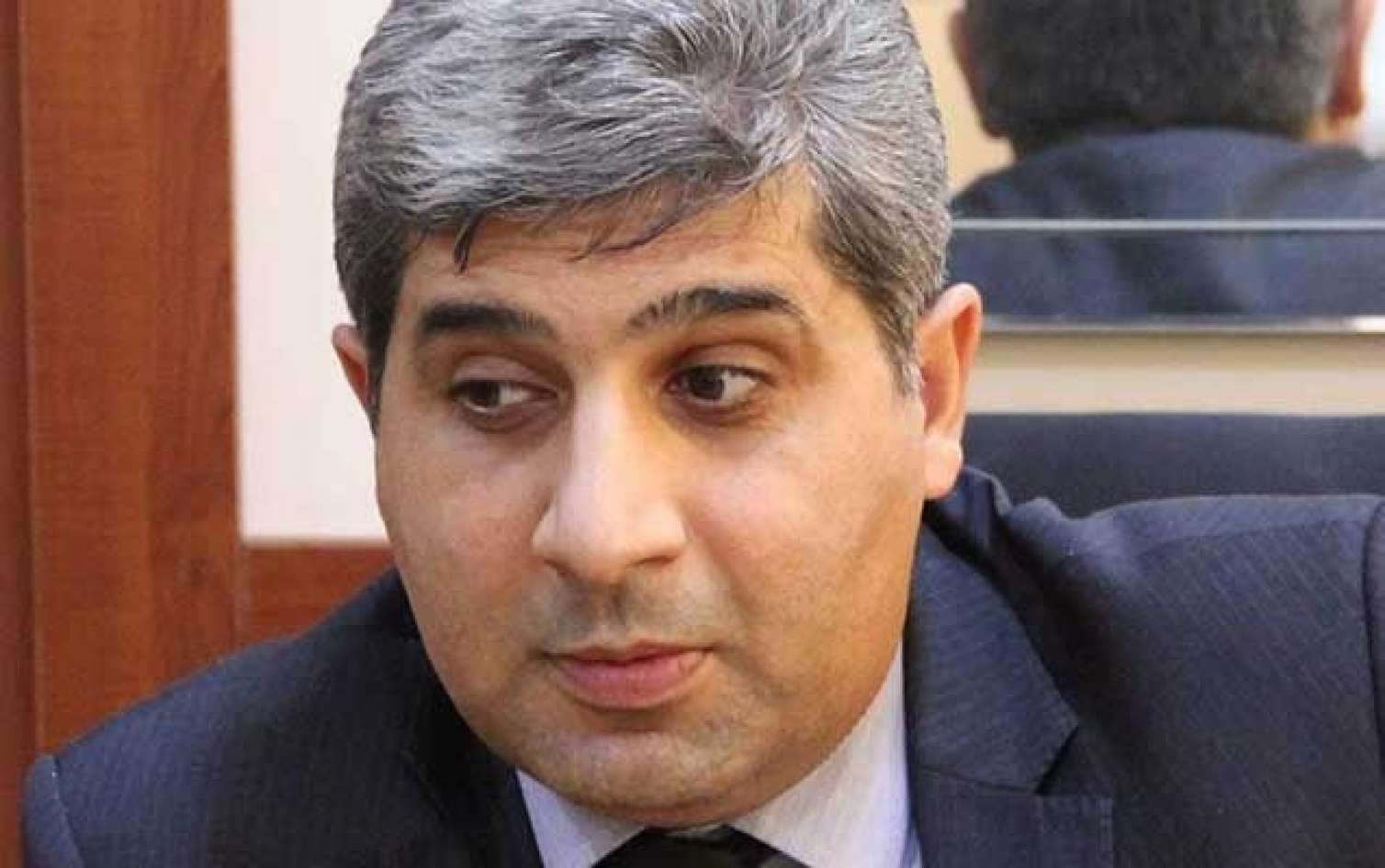 3 uşaqlı 8 barmaqlı atam - Ceyhun Musaoğlu  