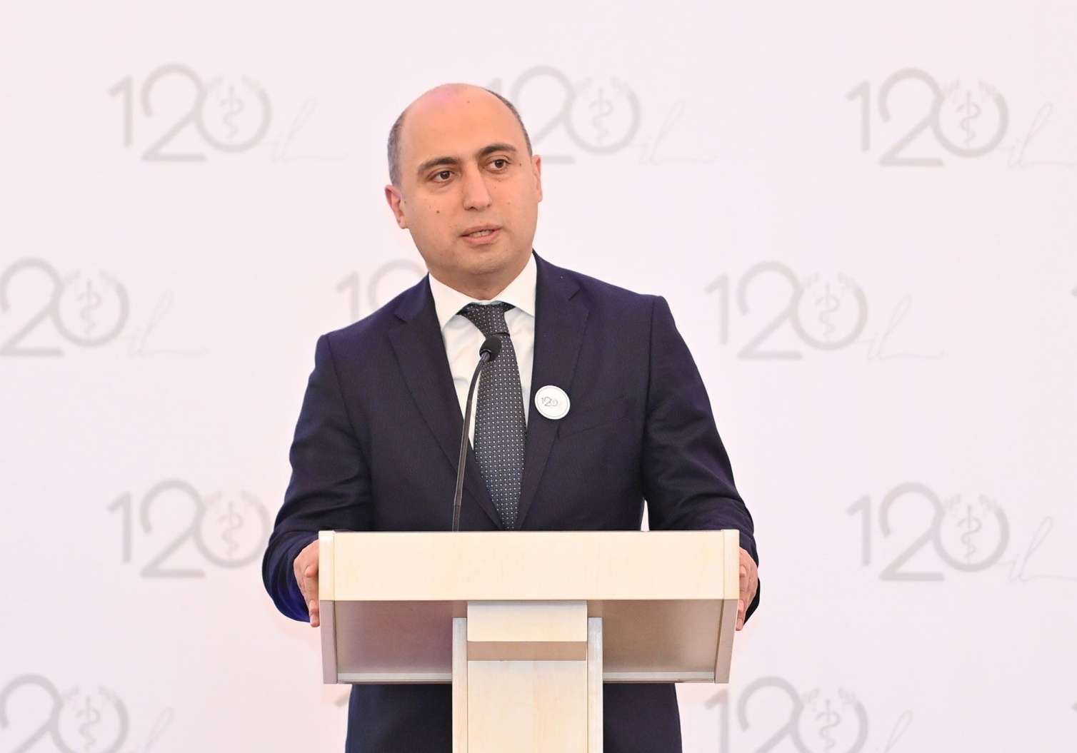 Professordan nazirə 18 bəndlik təklif - Sistemi başqa relslər üzərinə daşımalıyıq 