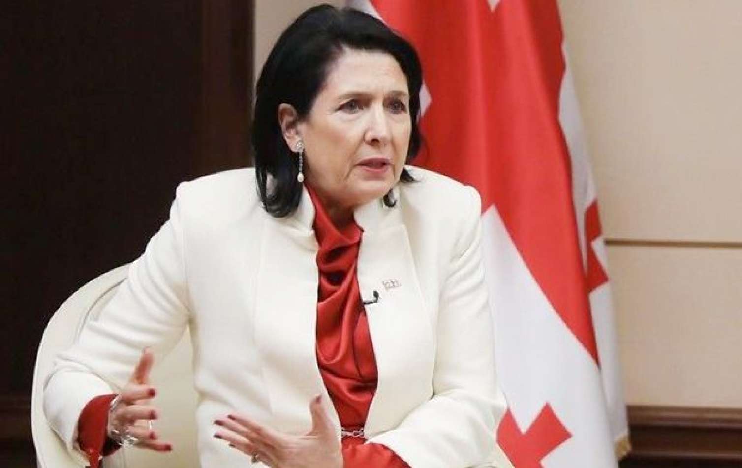 Qərb bizi Rusiya ilə müharibəyə sövq etmir - Zurabişvili 