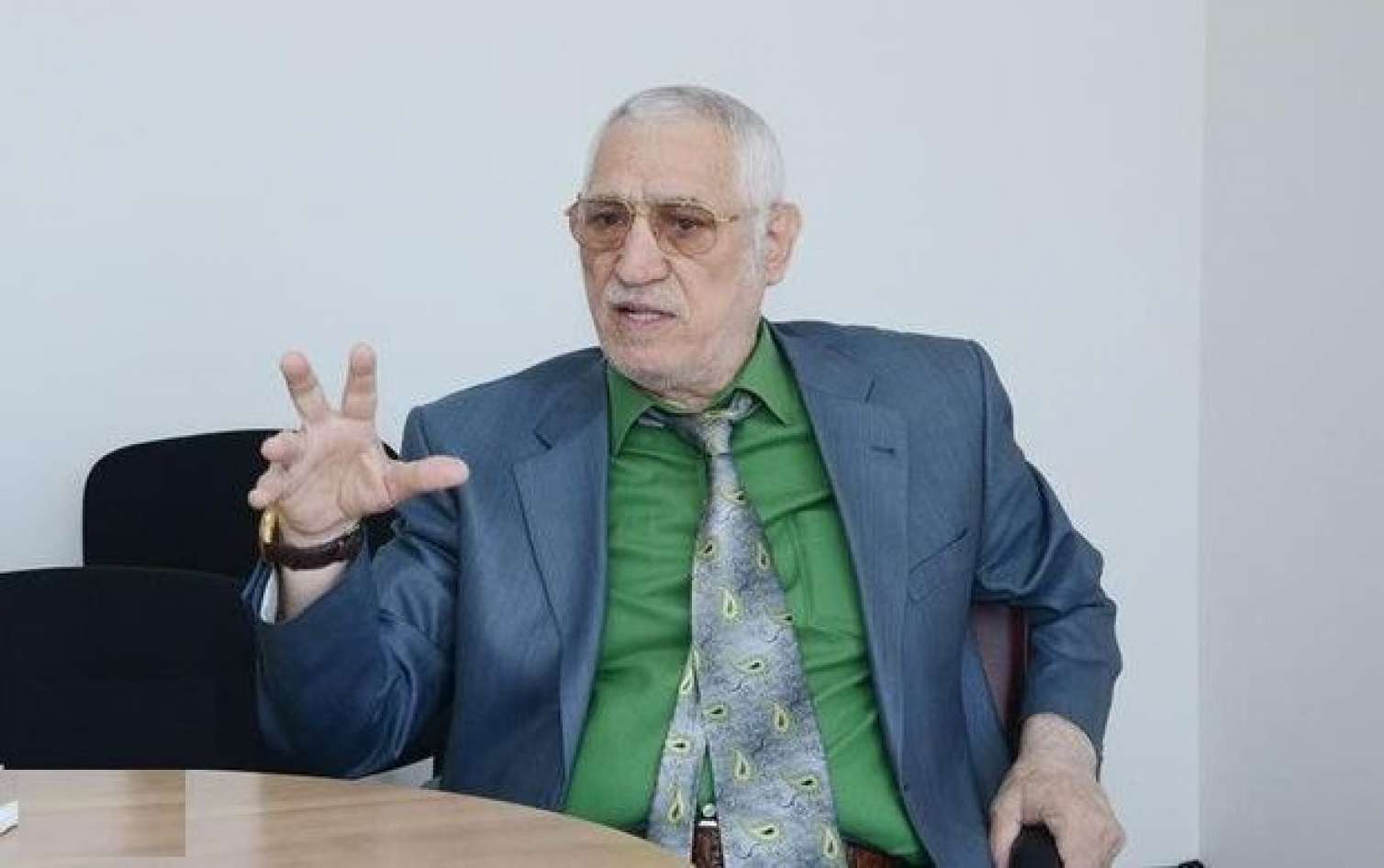 "Prodakşın və özəl studiyalar kinoya problemlər yaradır" - Şeyx Əbdül 
