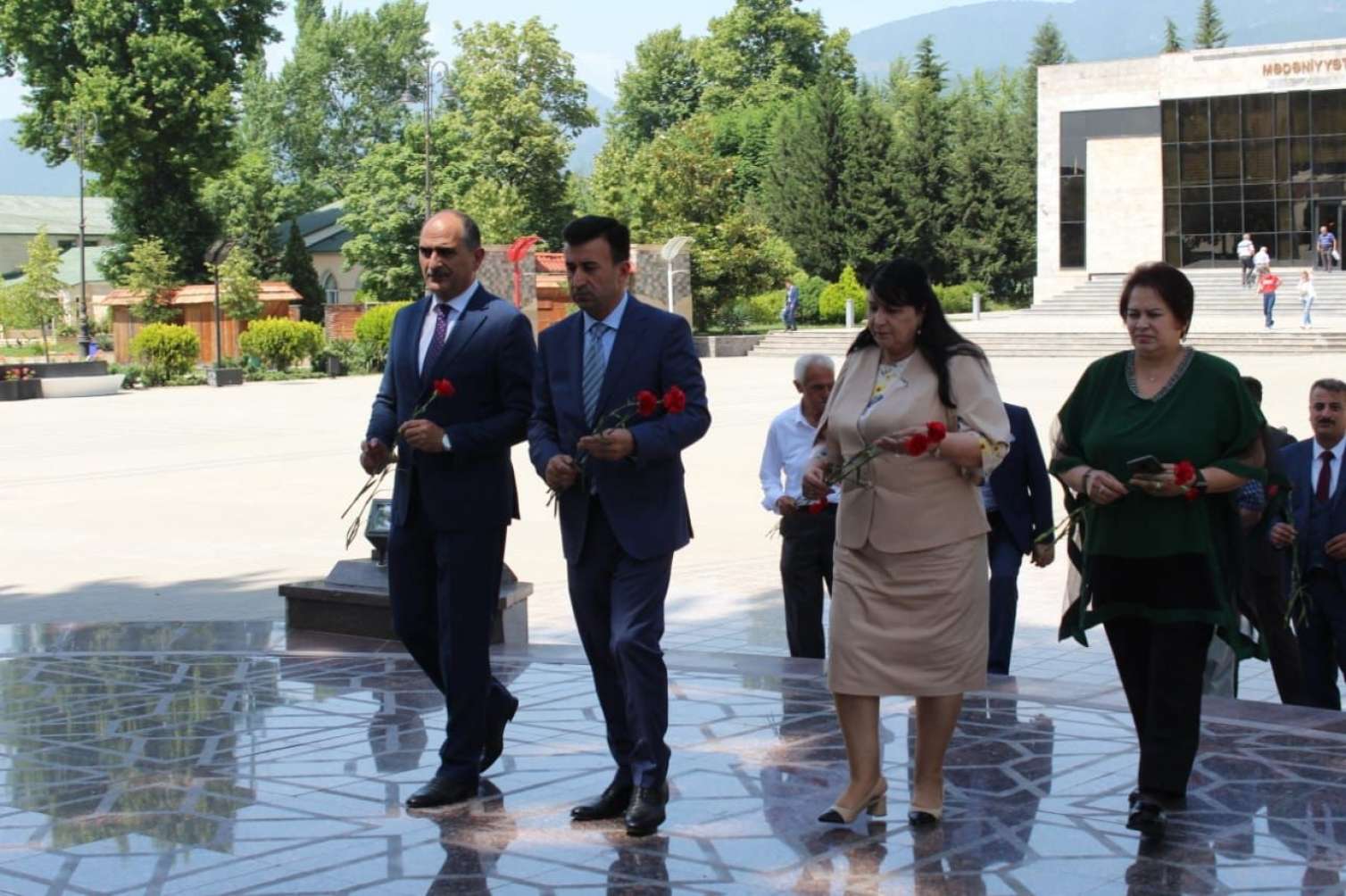 Yusif Məhəmmədoğlunun yeni kitabı təqdim edildi - FOTO 