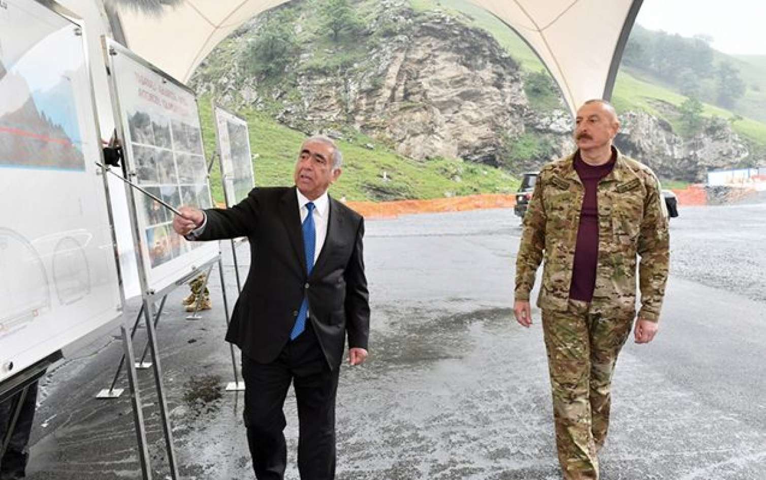 Prezident Göygöldə inşa edilən iki tunelin tikintisi ilə tanış oldu -  FOTO