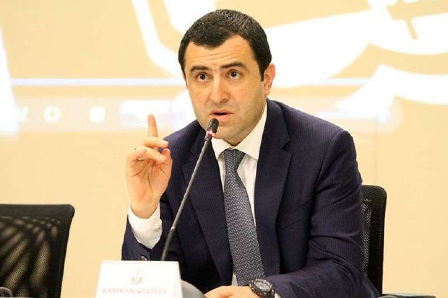 Mükafat qalmaqalı böyüyür: “Neftçi”nin prezidenti futbolçudan 12 mini geri istədiyini təsdiqlədi  