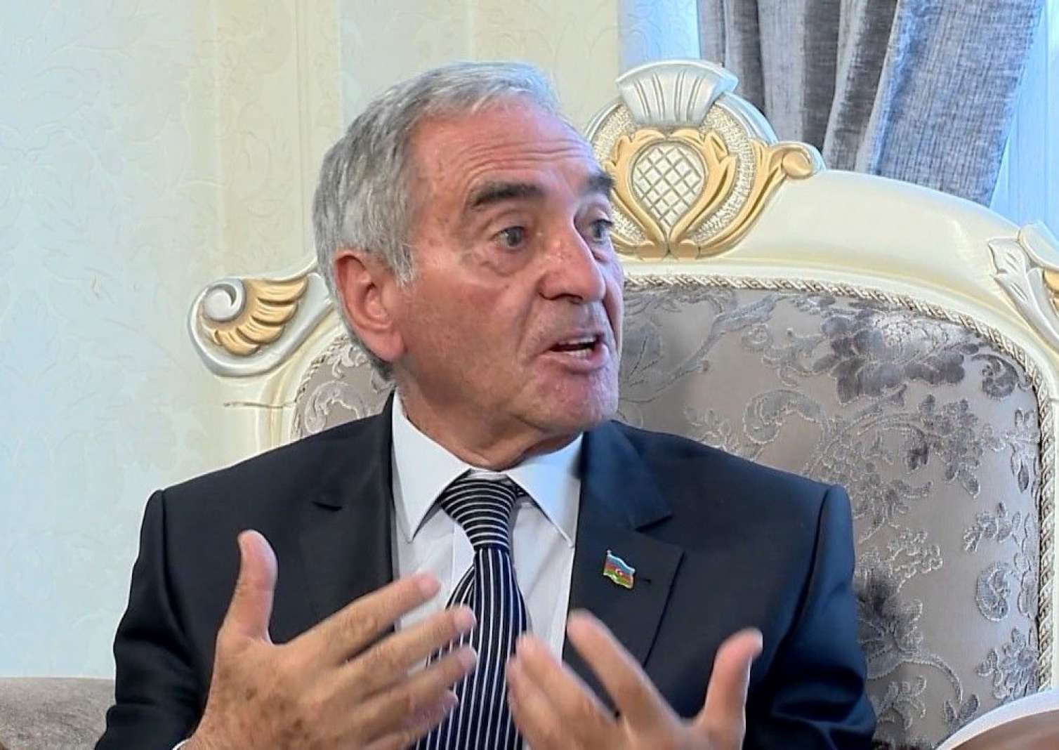Xalq artisti 40 illik həyat yoldaşından boşanmasının səbəbini AÇIQLADI: "Bir sözünə görə..." 