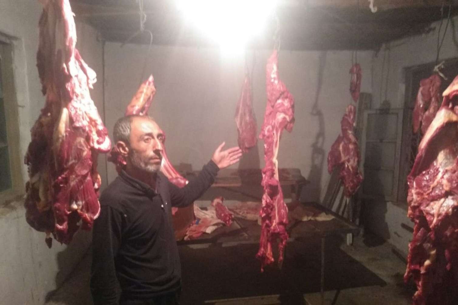 At əti satışına görə yenidən tutuldu -  FOTOLAR