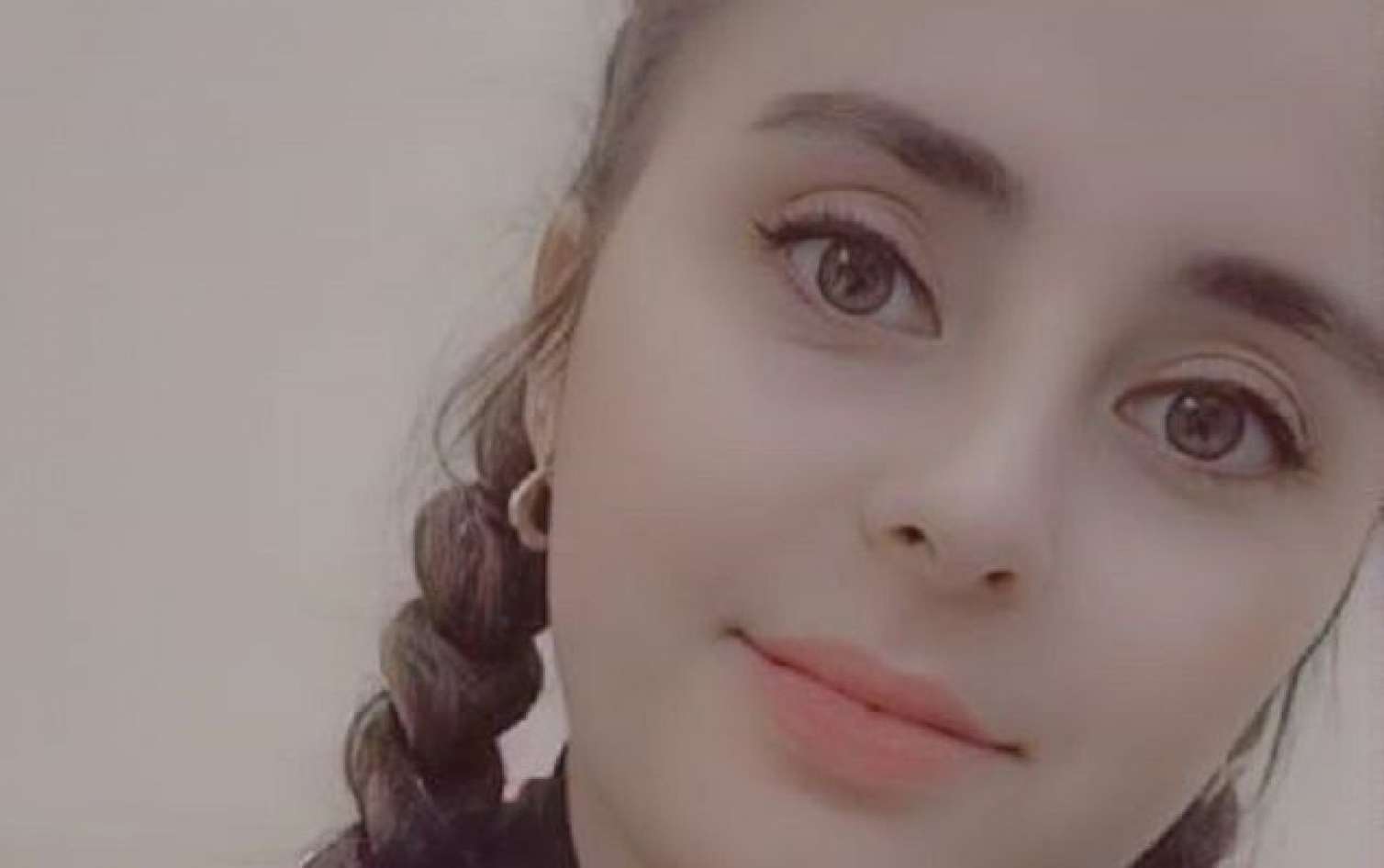 İtkin düşmüş 19 yaşlı qız rəfiqəsigildə tapıldı - FOTO 