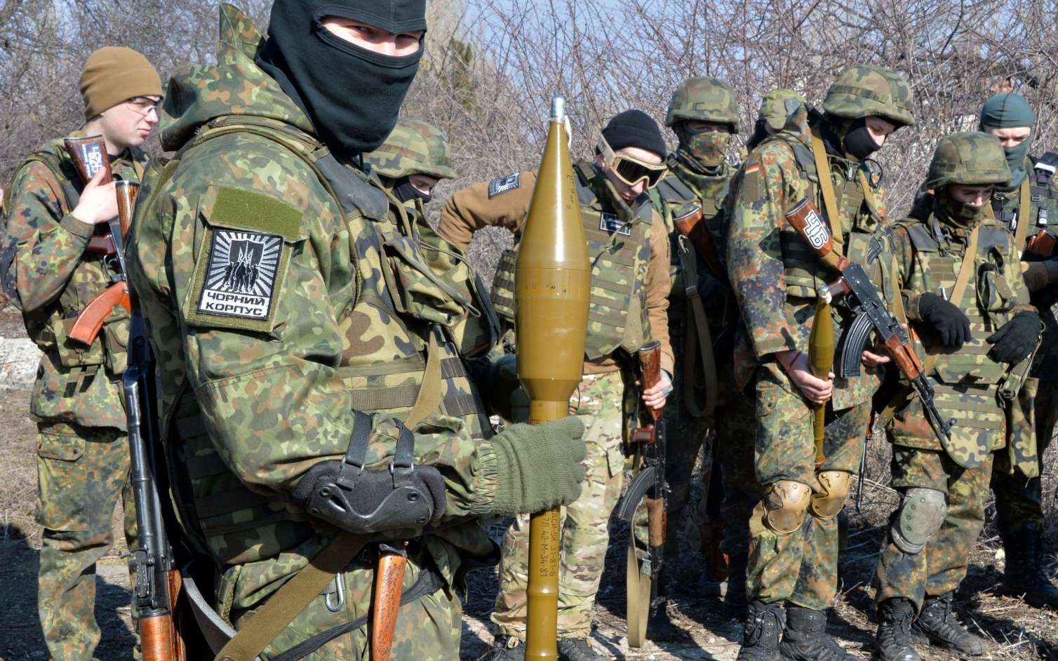 Rusiyadan inanılmaz iddia: "Azov" yaraqlıları adamyeyənlik təcrübəsi keçib 