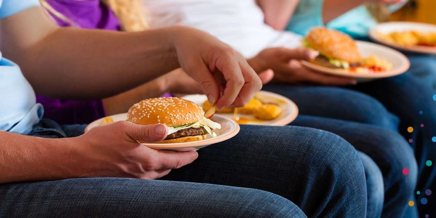 Türkiyədə ölən turistlər qidadan zəhərlənib? 