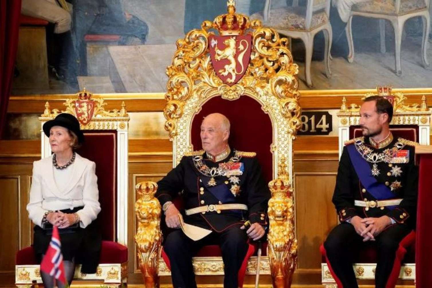 Norveç kralı xəstəxanaya yerləşdirildi 
