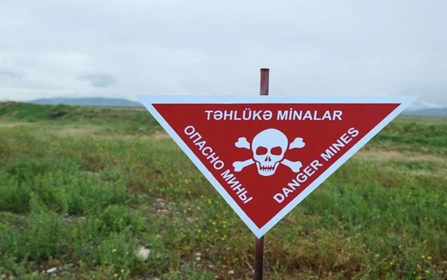 Hərbçimiz Kəlbəcərdə minaya düşdü - FOTO 