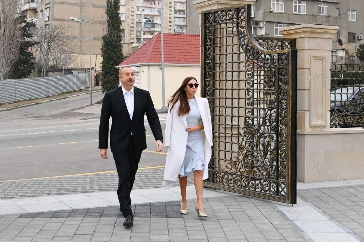 Prezident və xanımı Qobustana getdi 