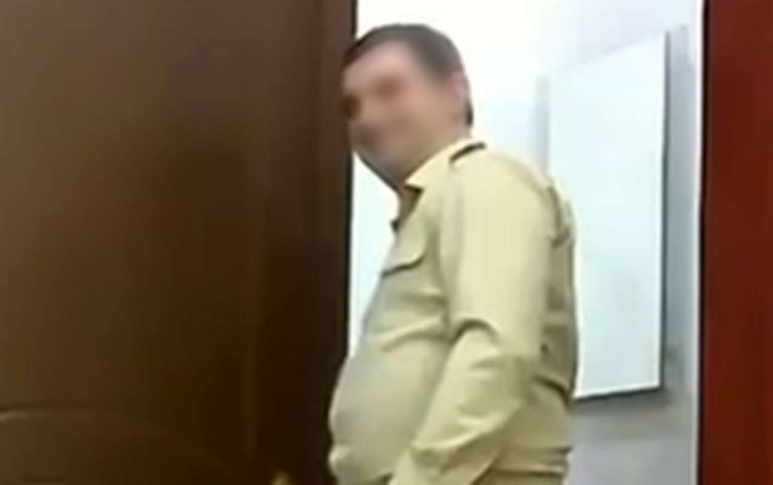 “Porno ulduz” məmur polkovnik rütbəsini necə almışdı? – “Ən yaxşı halda mayor ola bilərdi” 
