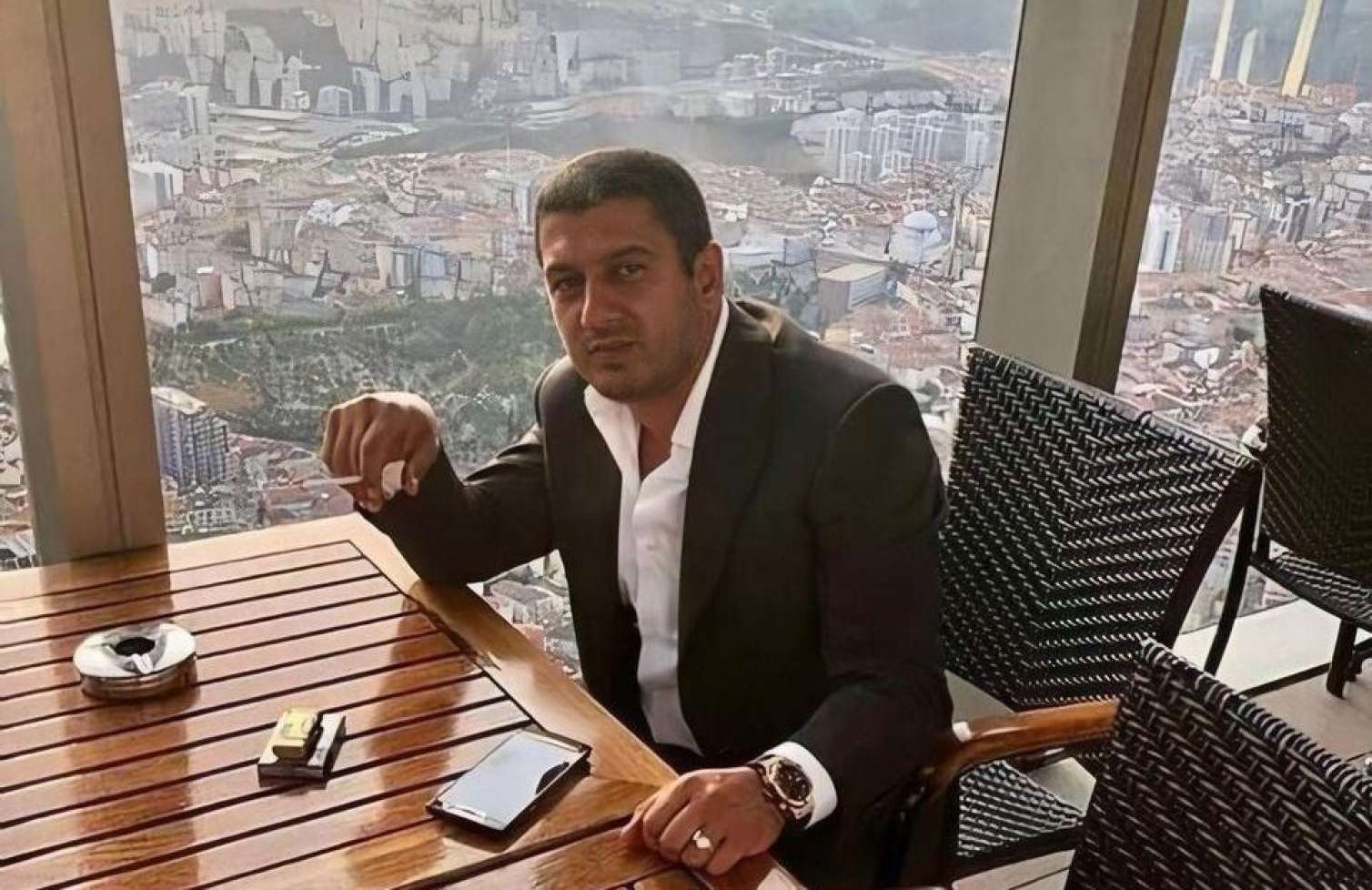 Namik Səlifov həbs olunmayıb, Avropadadır - Vəkili danışdı - Yenilənib 