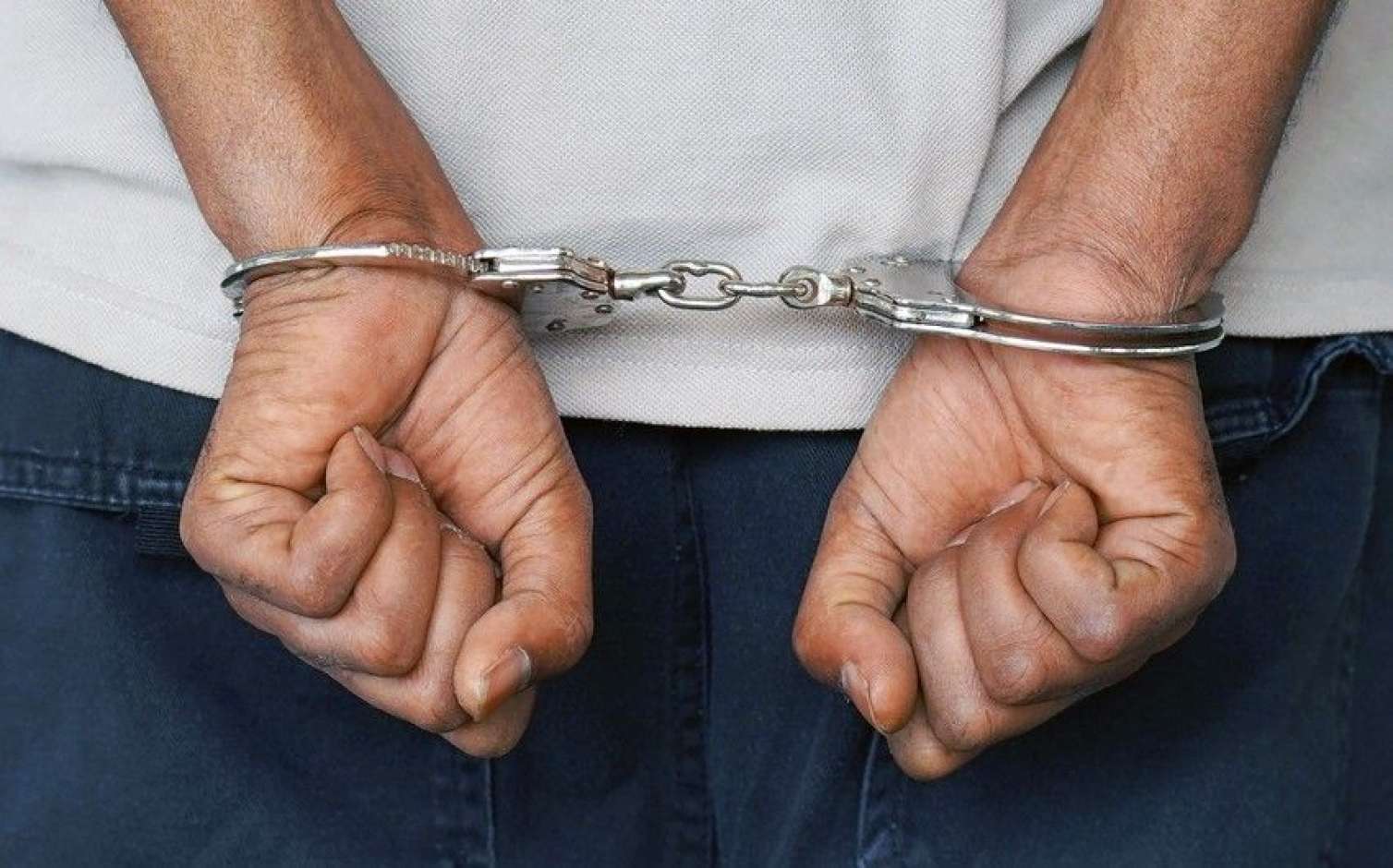 Ağcabədidə qadın linglə öldürüldü, qardaşı tutuldu 