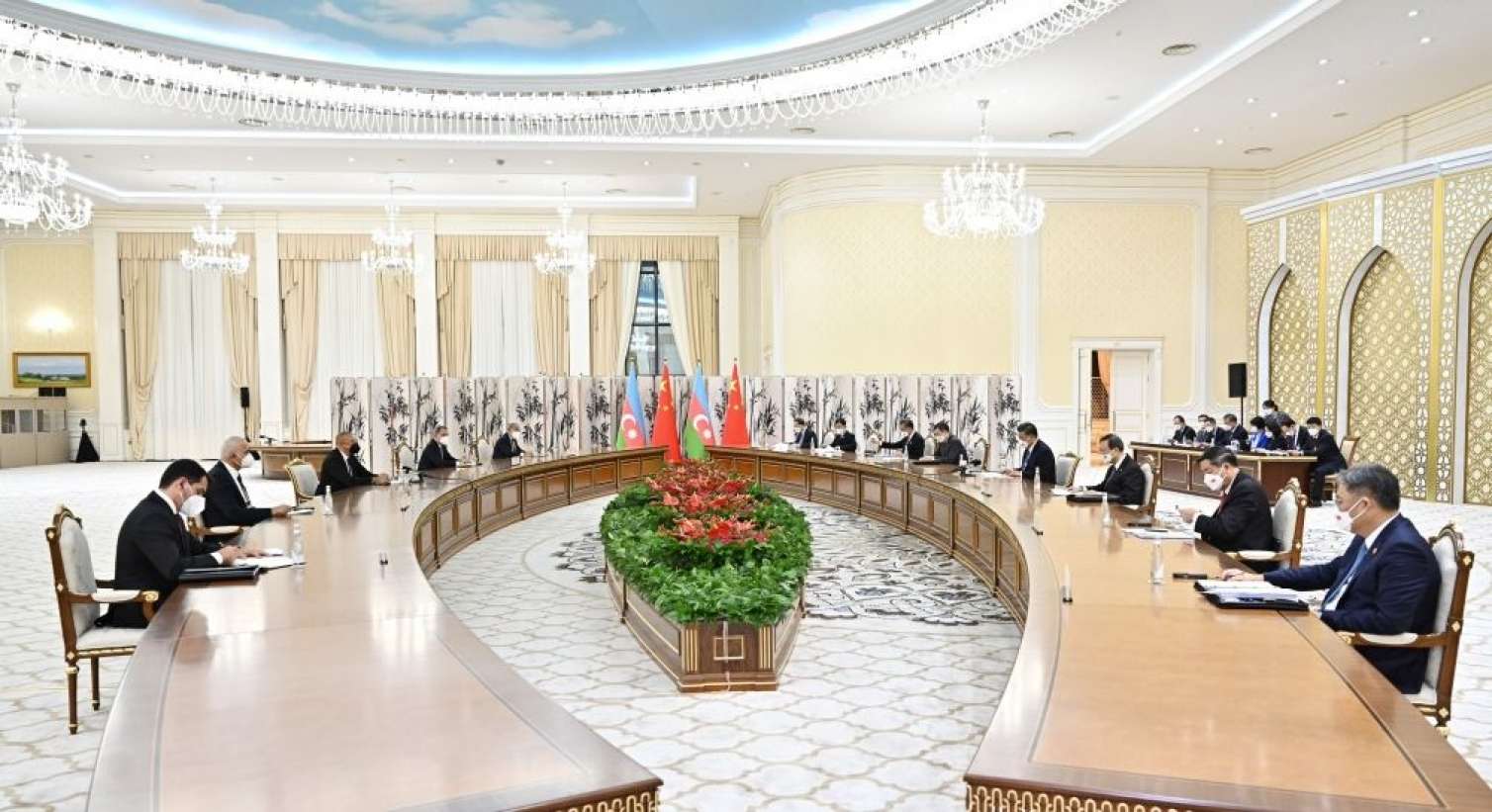 İlham Əliyev Səmərqənddə Çin lideri ilə görüşdü - YENİLƏNİB / FOTO 