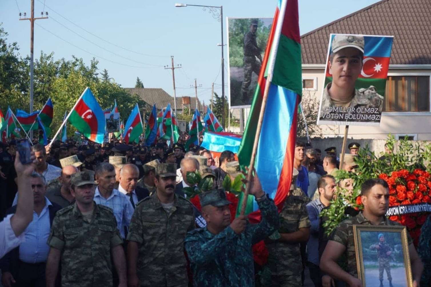 19 yaşlı şəhidimiz dəfn olundu - FOTO/VİDEO 