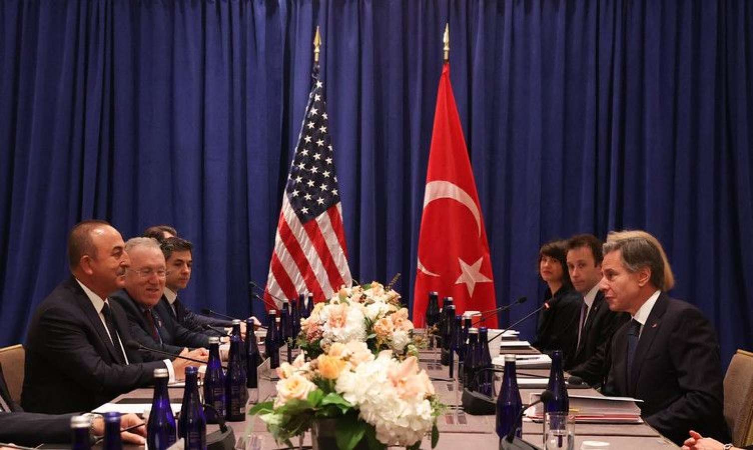 Çavuşoğlu Blinkenlə Azərbaycan və Ermənistanı müzakirə etdi  