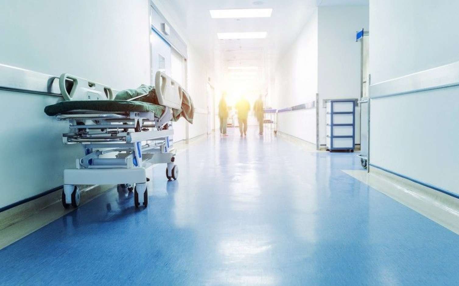 Ağdamda doğuş vaxtı kliniki ölüm keçirən qadın Bakıya gətirilir - YENİLƏNİB 