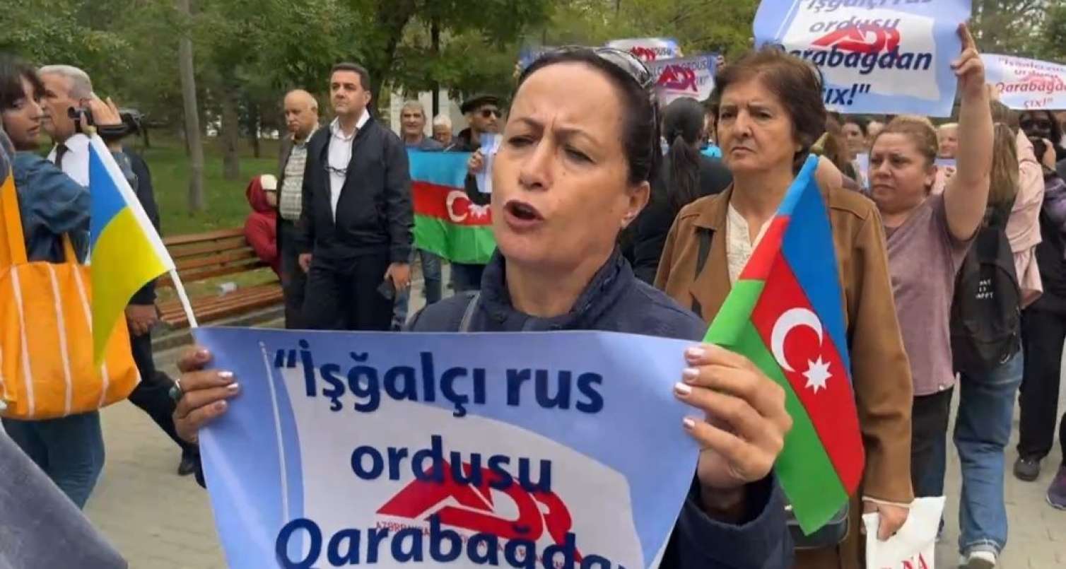 “İşğalçı rus ordusu Qarabağdan çıxsın” - Bakıda aksiya - VİDEO 