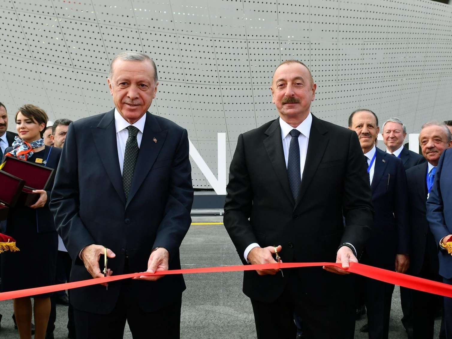 İlham Əliyev və Ərdoğan Zəngilan aeroportunun açılışında -  Yenilənib2-FOTO