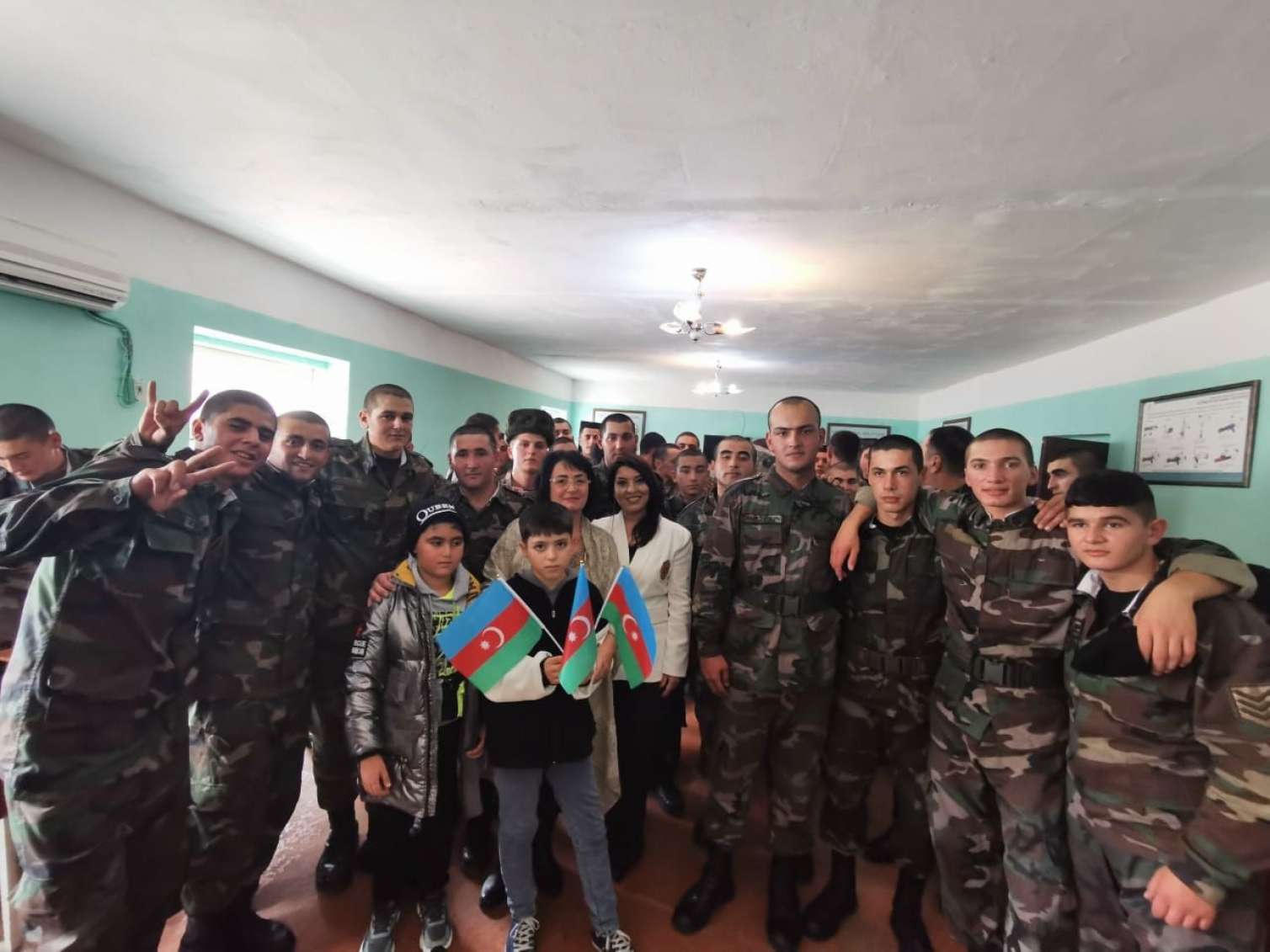 “Zəfər Yolu” İB və ziyalılar N saylı hərbi hissədə -  FOTO