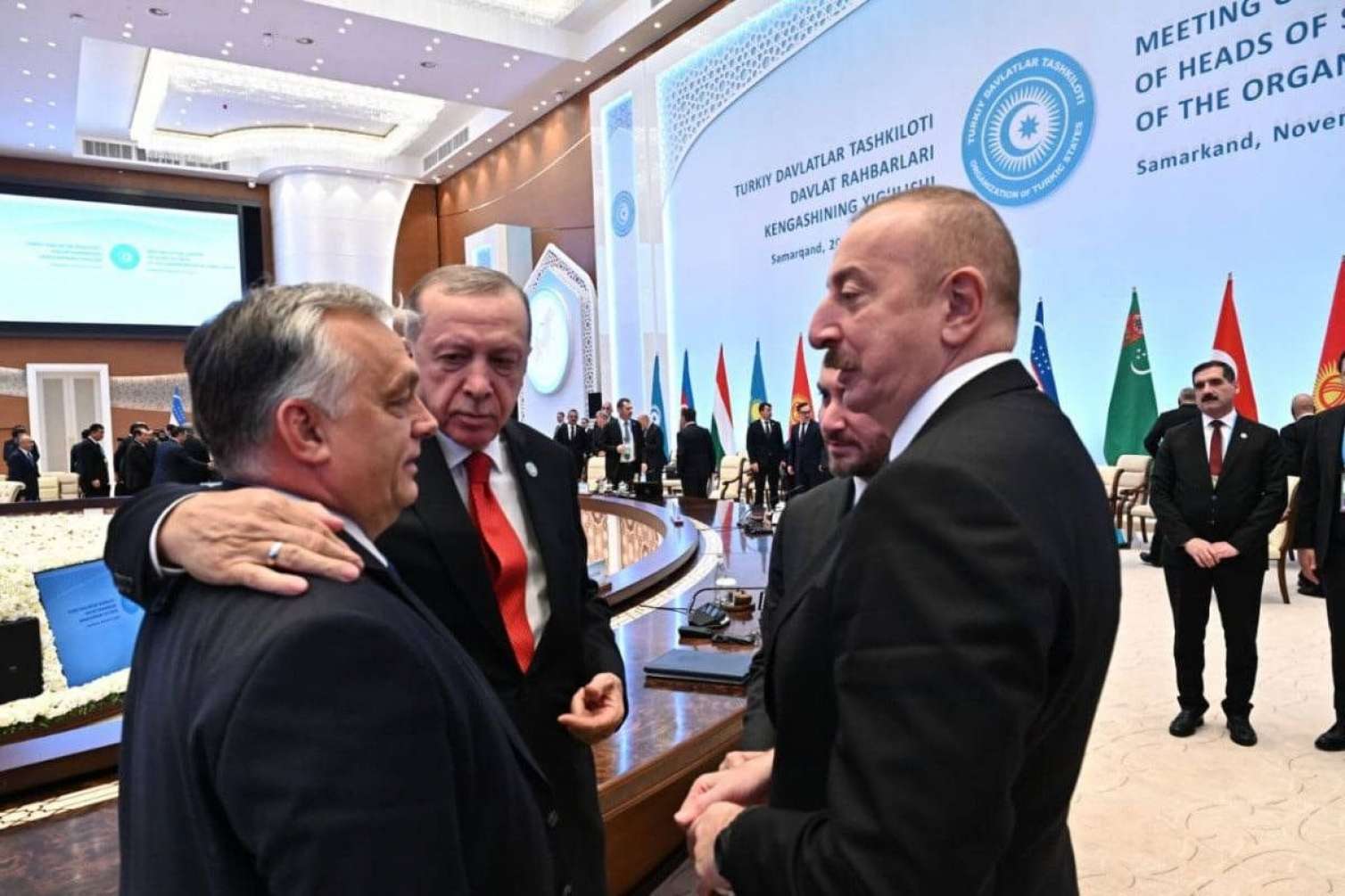 Liderlərin Səmərqənddəki görüşündən maraqlı FOTOLAR 