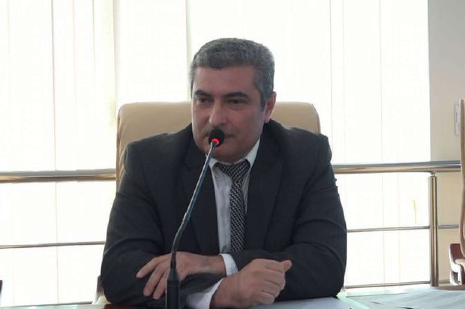 Kəmaləddin Heydərov rəisi işdən çıxardı - SƏBƏB  