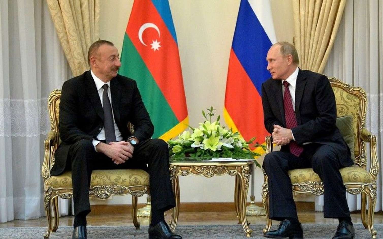 Putin İlham Əliyevə zəng etdi - YENİLƏNİB 