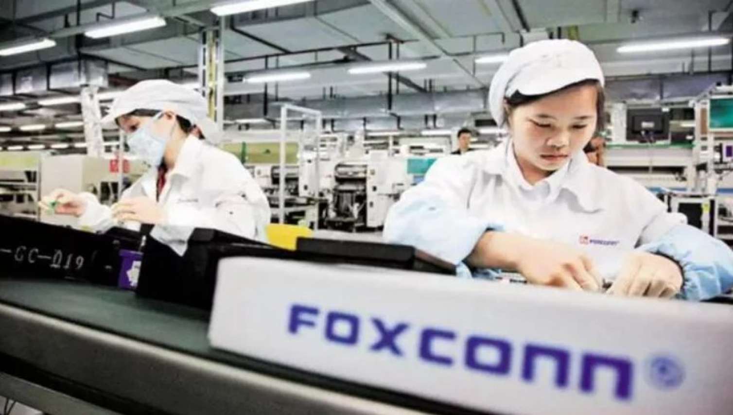 "Apple"dan axına qarşı addım - 100 min nəfər işə götürüldü  
