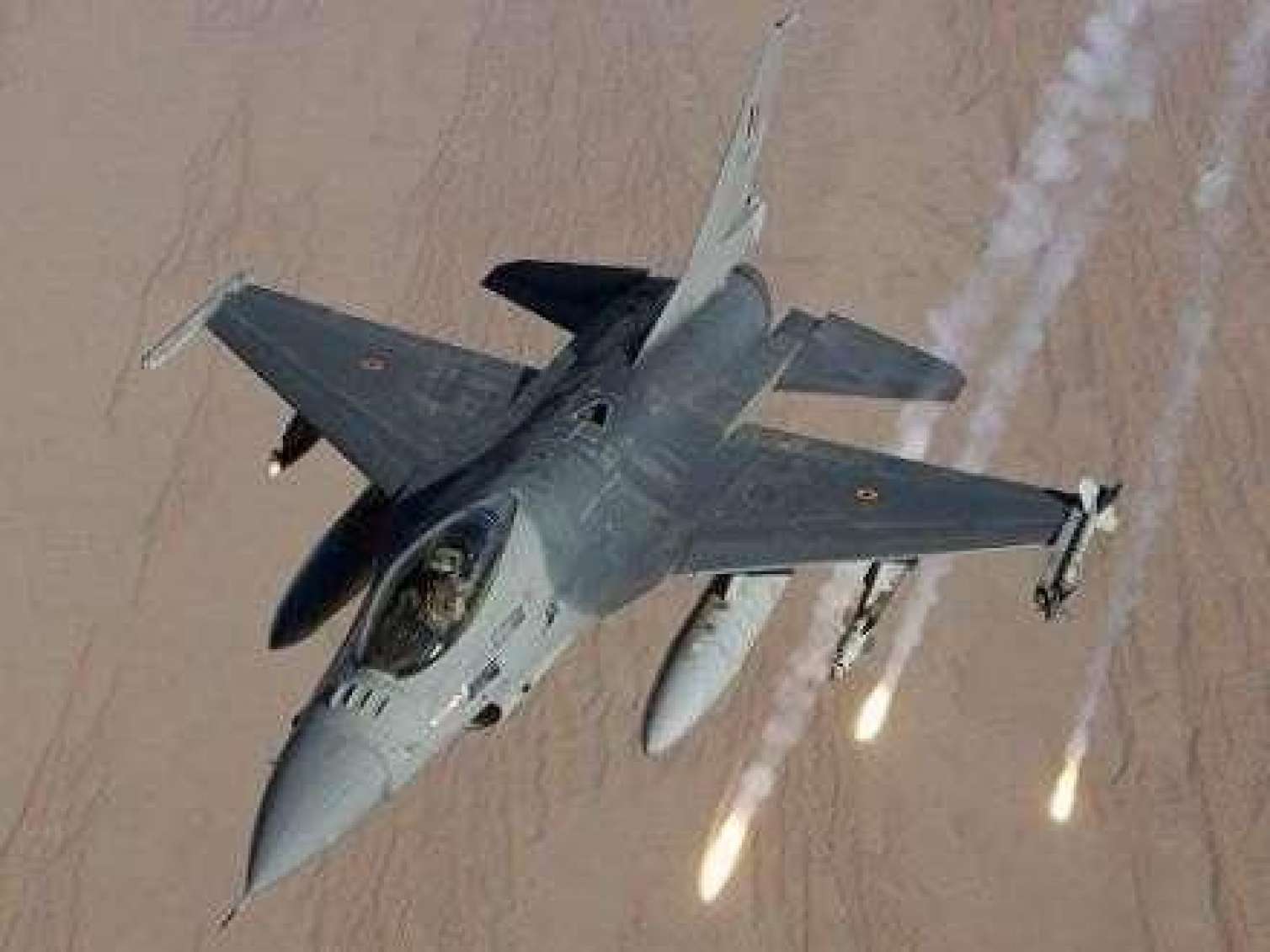 İsrail Suriyaya hava zərbələri endirdi 