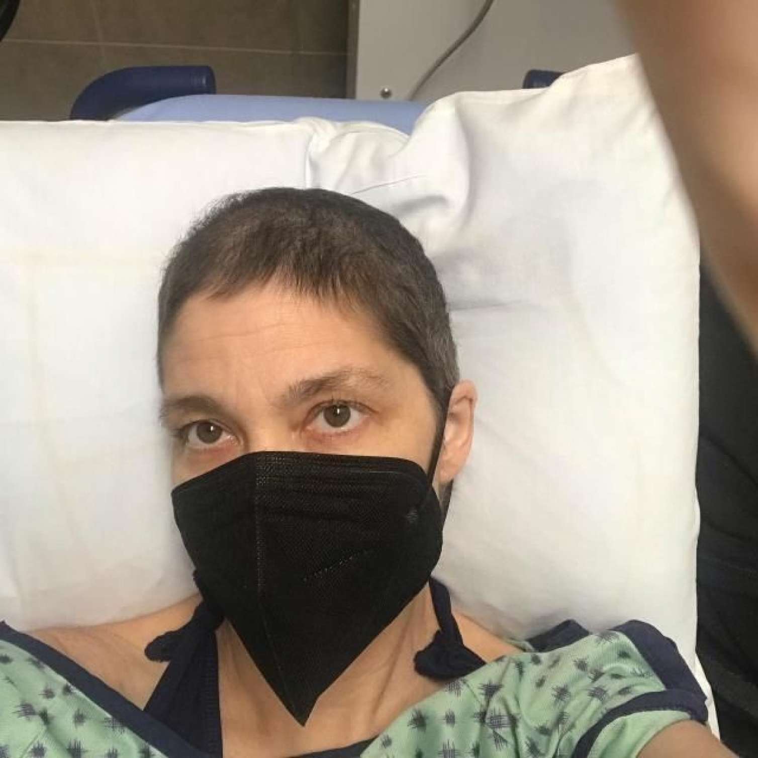 Məşhur serialın aktrisası xərçəngdən vəfat etdi - FOTO 