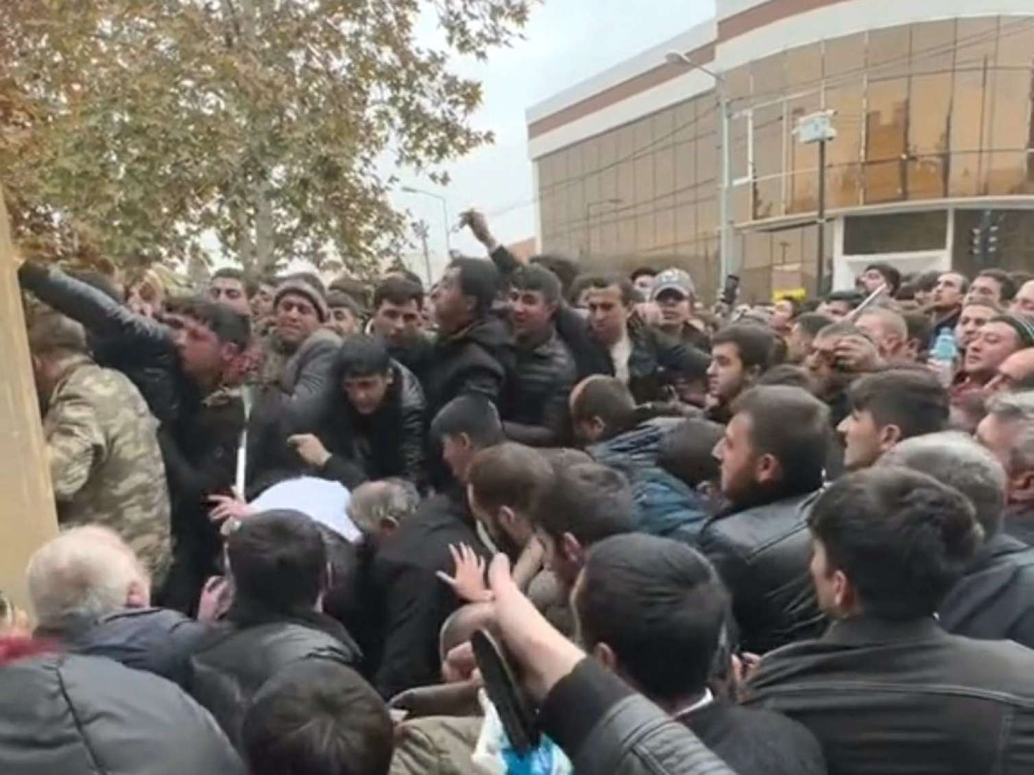 Gəncədə FHN işə qəbul elan edib və nəticə... - VİDEO 