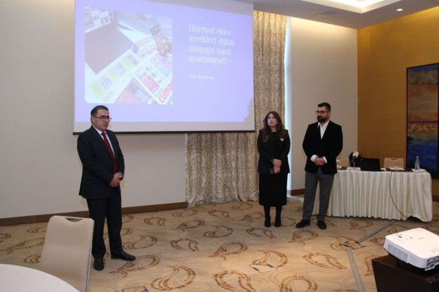 Qəzet əməkdaşları üçün təlim keçirildi - FOTO 