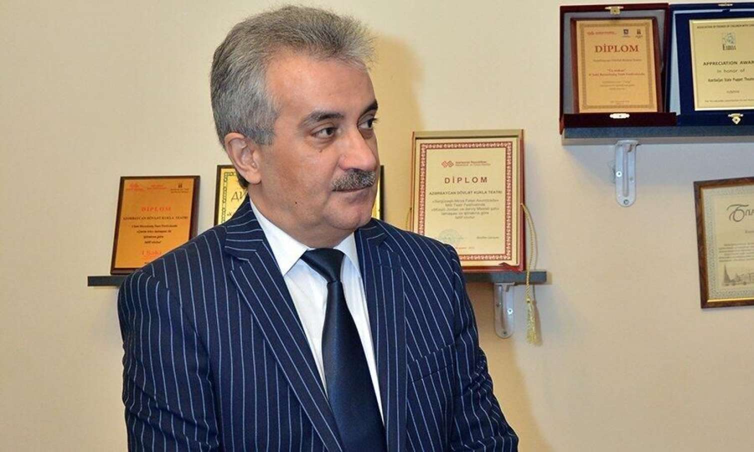 Nazirlik “Cırtdan”ın ayaqqabısını yoxlayır - Rəşad Əhmədzadə ilə MÜSAHİBƏ 