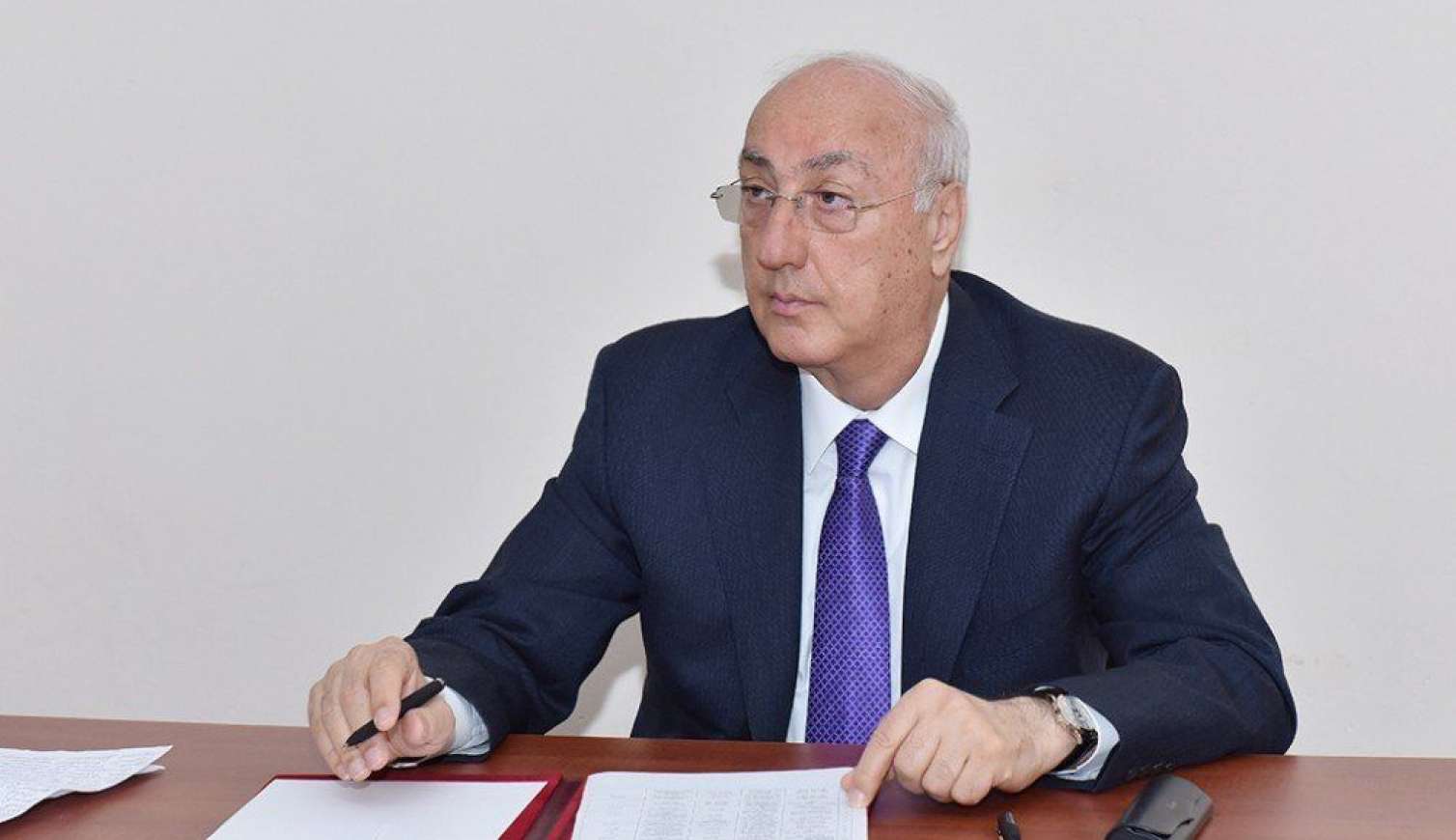 Zakir Fərəcovun kürəkəninin işdən çıxarılma səbəbi: kabinetin qapısını arxadan bağlayıb... -  Yenilənib