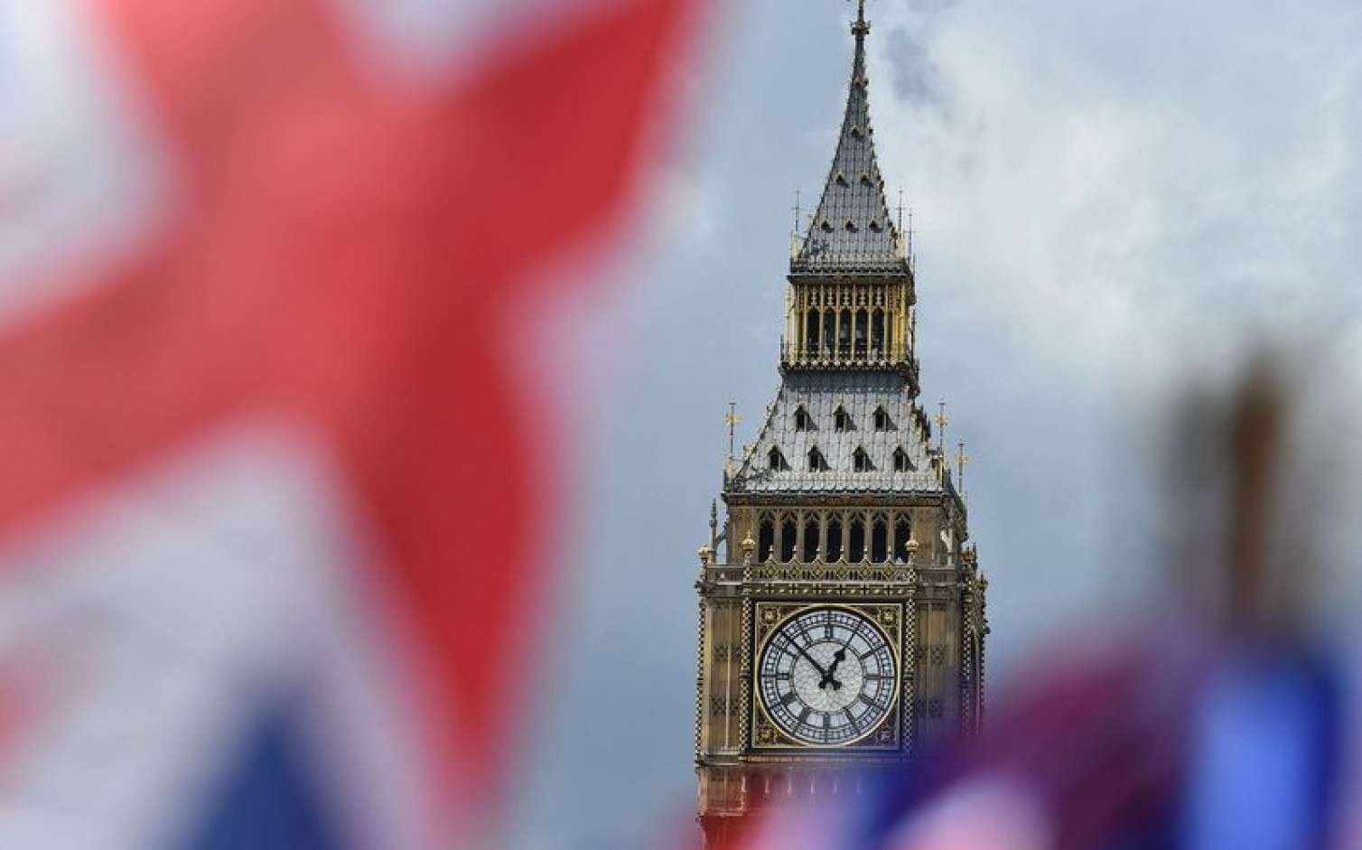 Britaniya iki israilli nazirə qarşı sanksiya tətbiq edəcək 