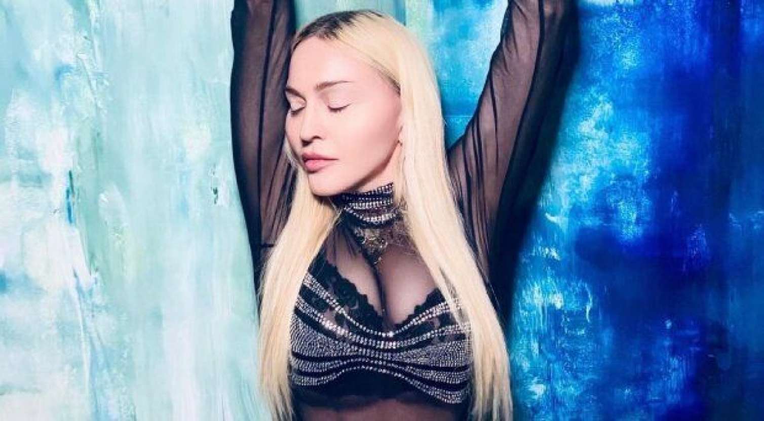 Madonna bütün paylaşımlarını sildi -  FOTO
