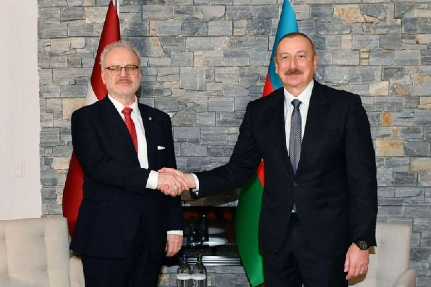 İlham Əliyevin Davosda Latviya Prezidenti ilə görüşdü - FOTO 