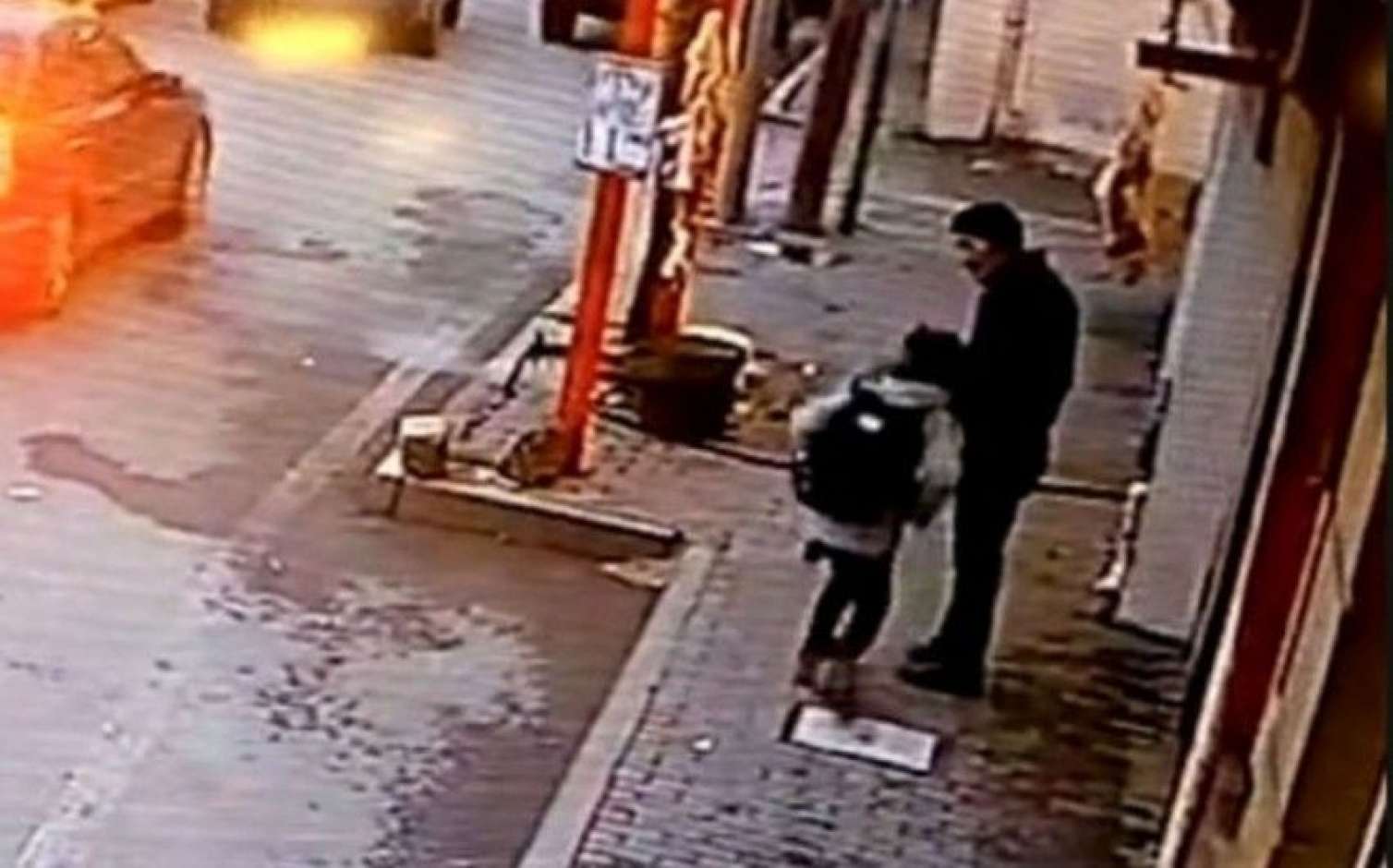 Azyaşlıya qarşı qeyri-etik hərəkətlər edən şəxs saxlanılıb -  FOTO