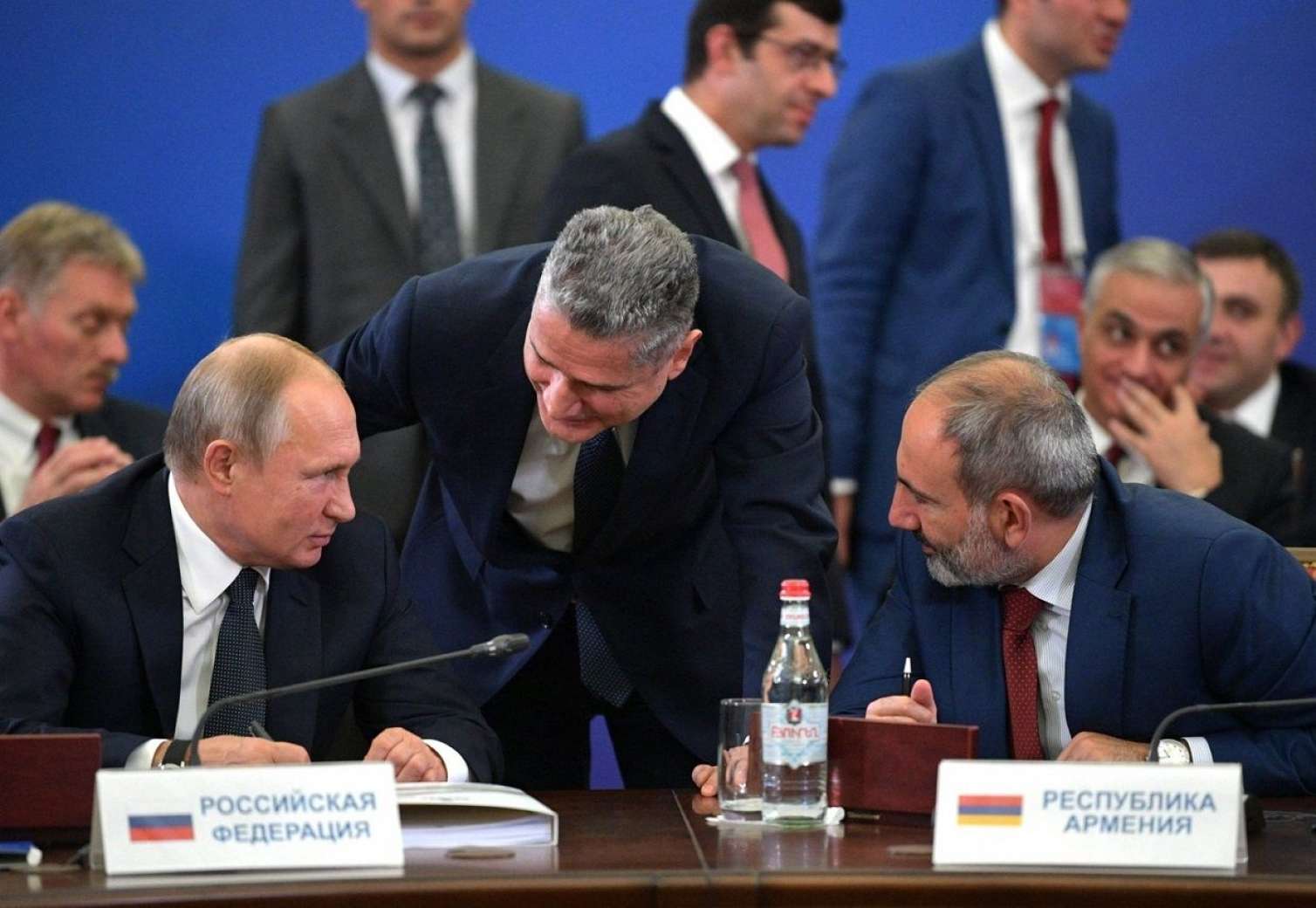 Vaşinqton Tayms: Rusiya İrəvanda çevrilişə hazırlaşır – Qarabağda gərginliyin səbəbi... 
