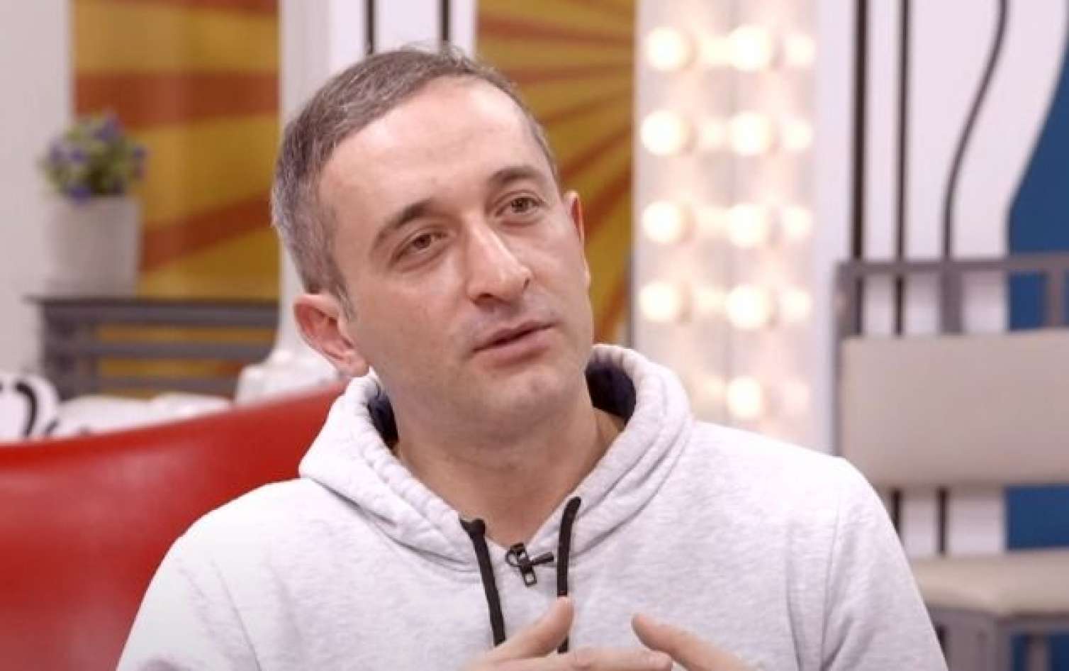 “Prezidentin ayırdığı 6 milyonu basıb yedilər" -  VİDEO