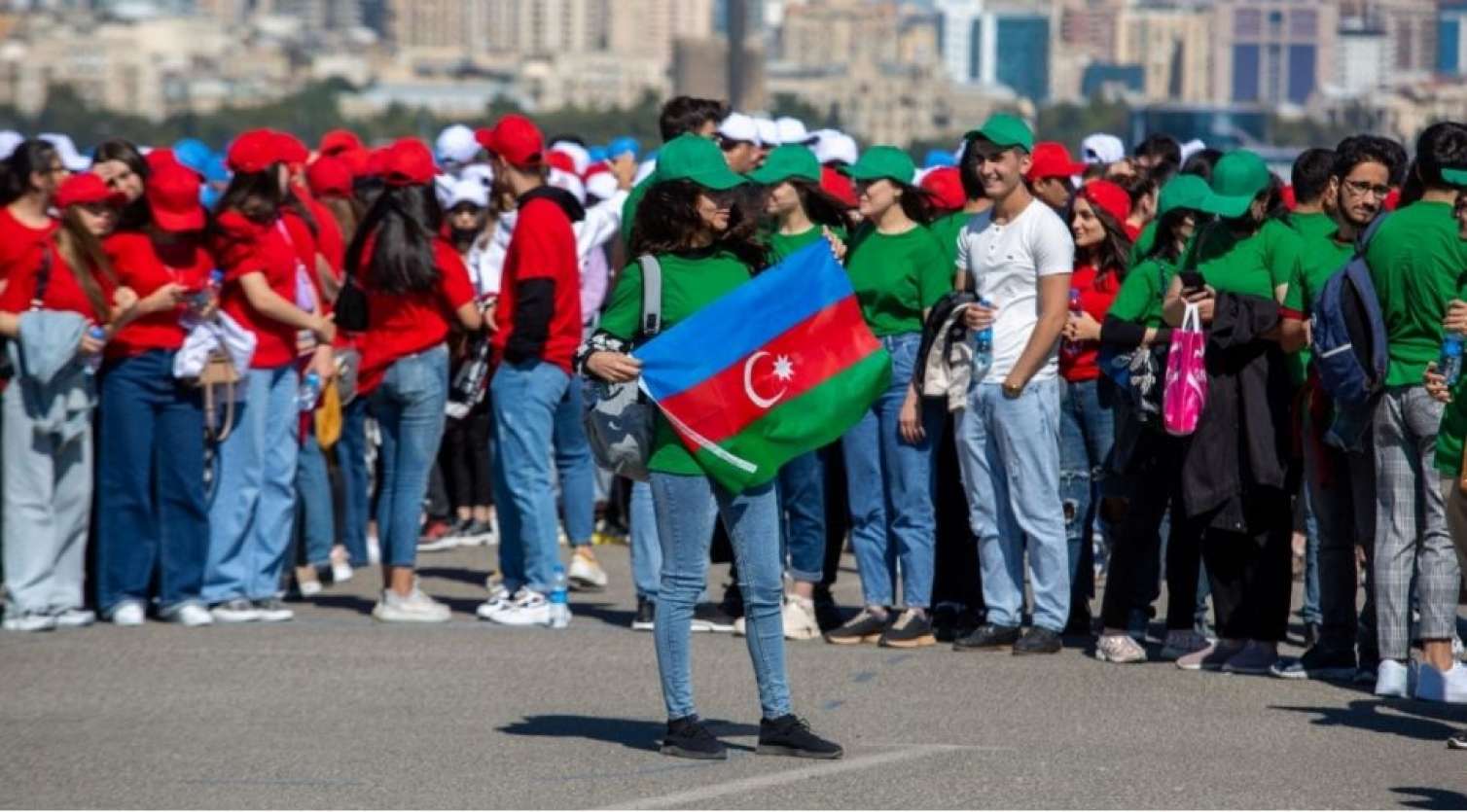 Bu gün Gənclər Günüdür 