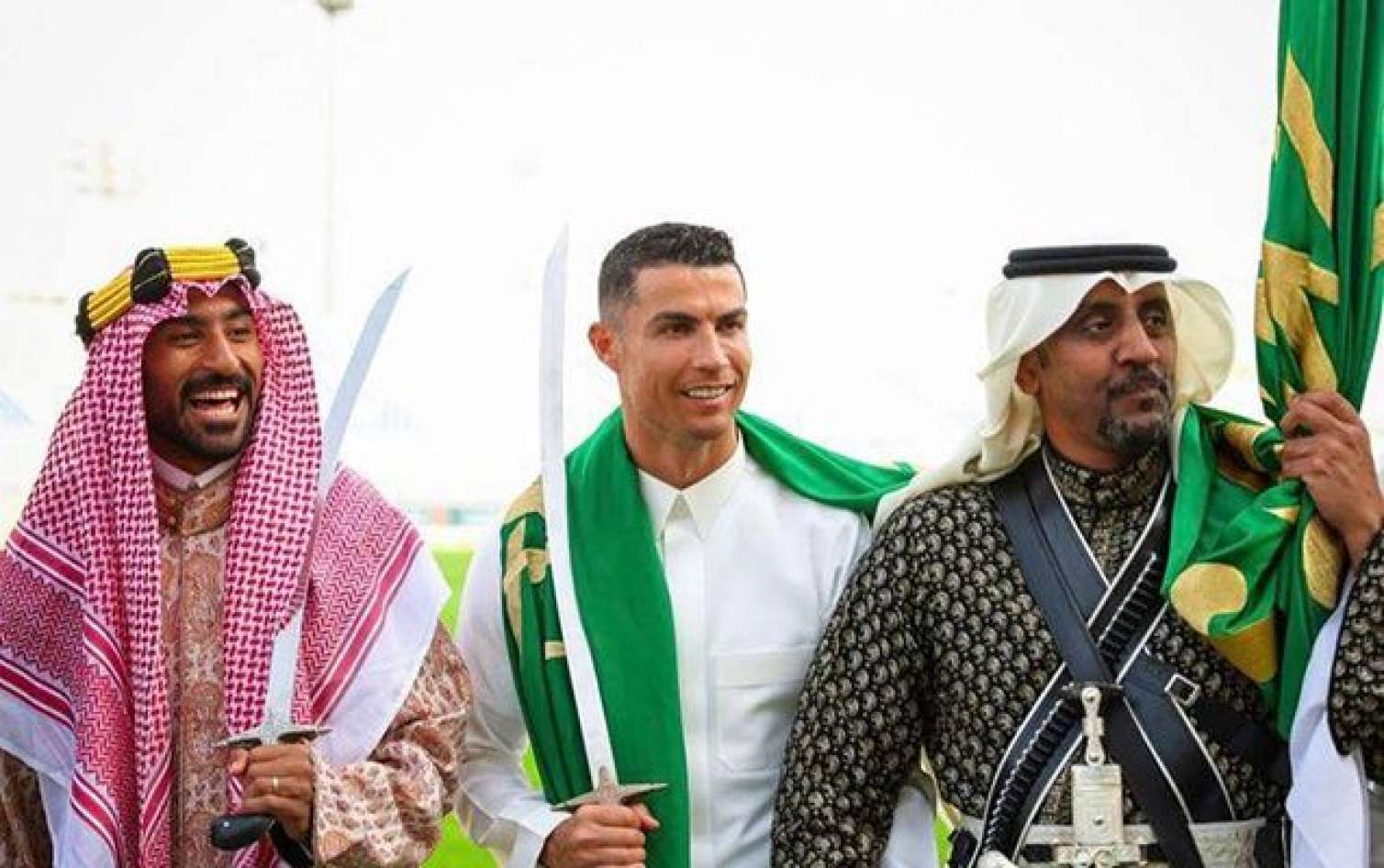 Ronaldo Ərəbistanın Müstəqillik Günündə -  FOTOLAR